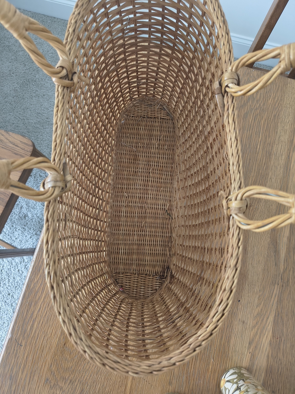 Vintage Market Woven Straw Tote Bag in Tan. - Picture 6 of 10